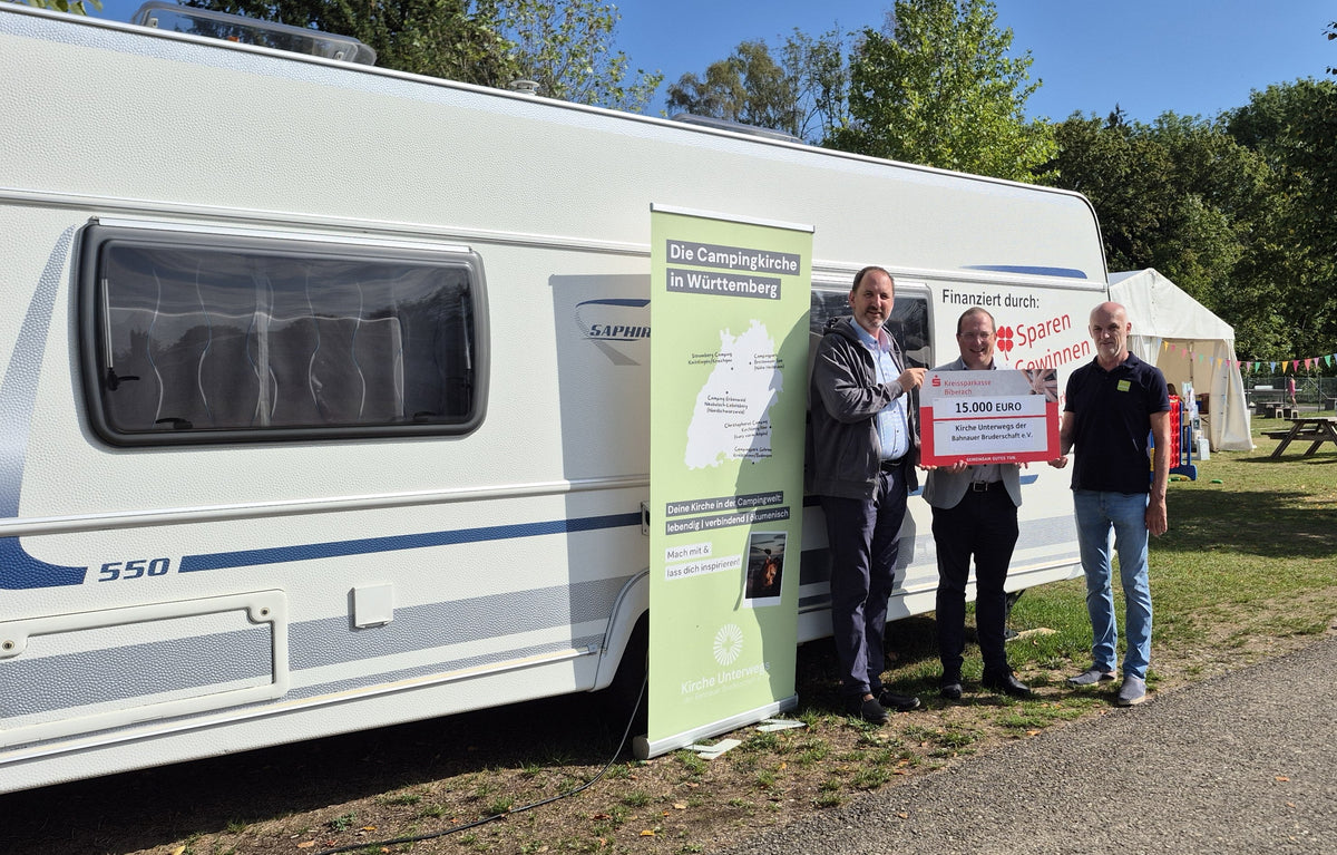 Kreissparkasse Biberach spendet 15.000 Euro